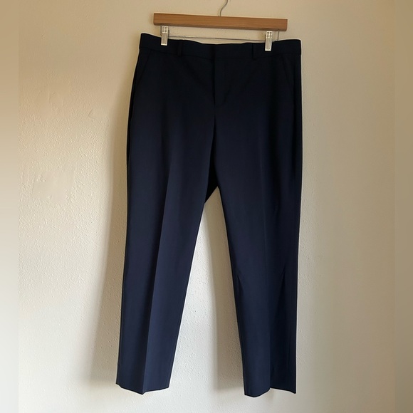 NWT Banana Republic Avery Machine Washable Italian Wool Slim Dress Pants 10 Navy - Picture 3 of 7